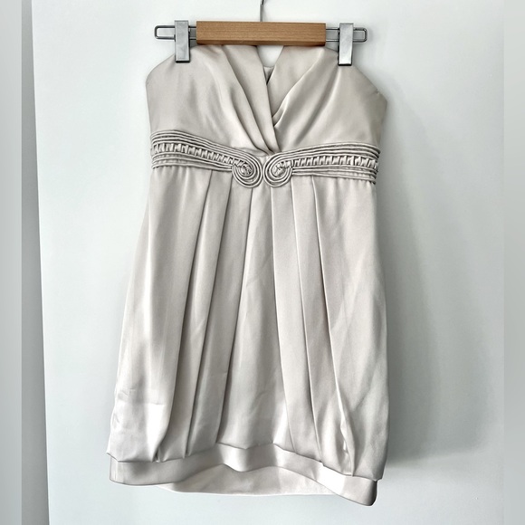 BCBGMaxAzria short dress in size 4 - silver/gray - Picture 1 of 4